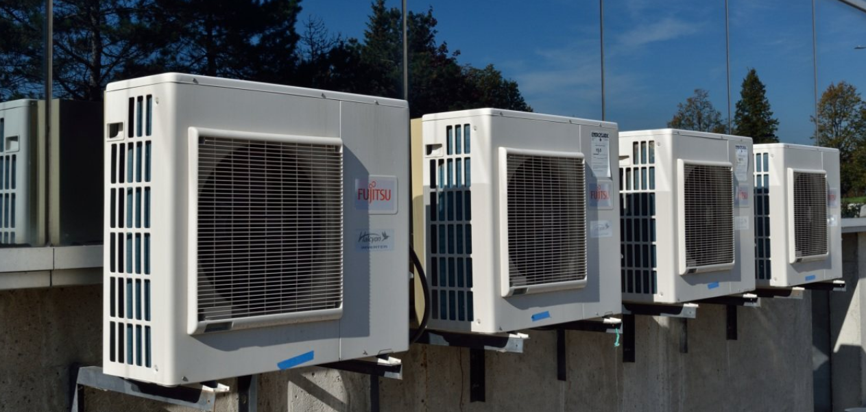 空調(diào)切換控制器